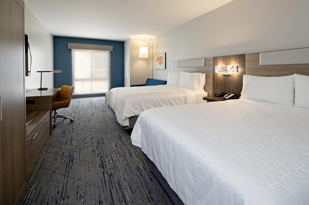 Holiday Inn Express & Suites - Valencia - Santa Clarita By Ihg Exterior foto