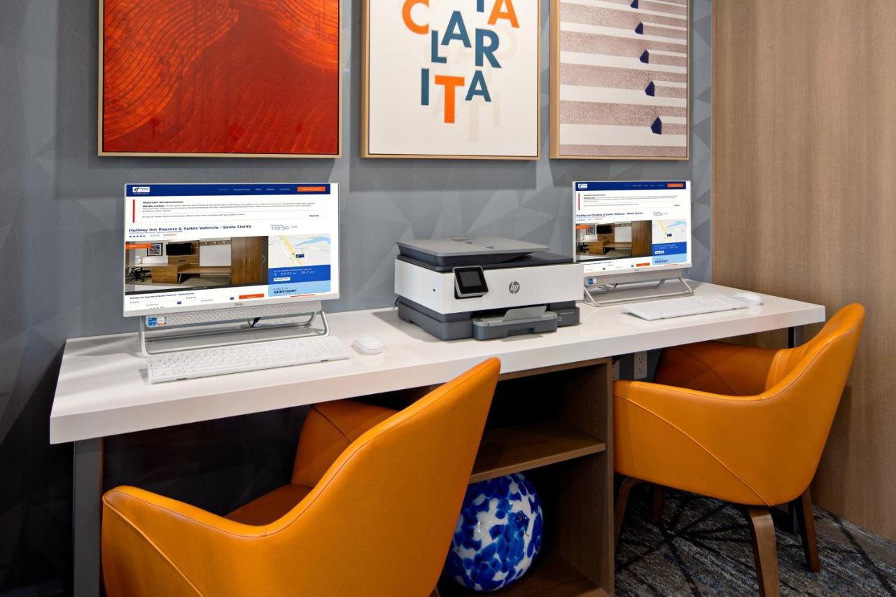 Holiday Inn Express & Suites - Valencia - Santa Clarita By Ihg Exterior foto