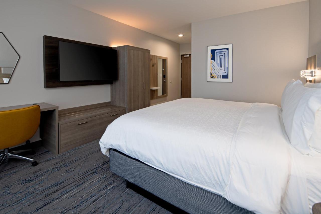 Holiday Inn Express & Suites - Valencia - Santa Clarita By Ihg Exterior foto