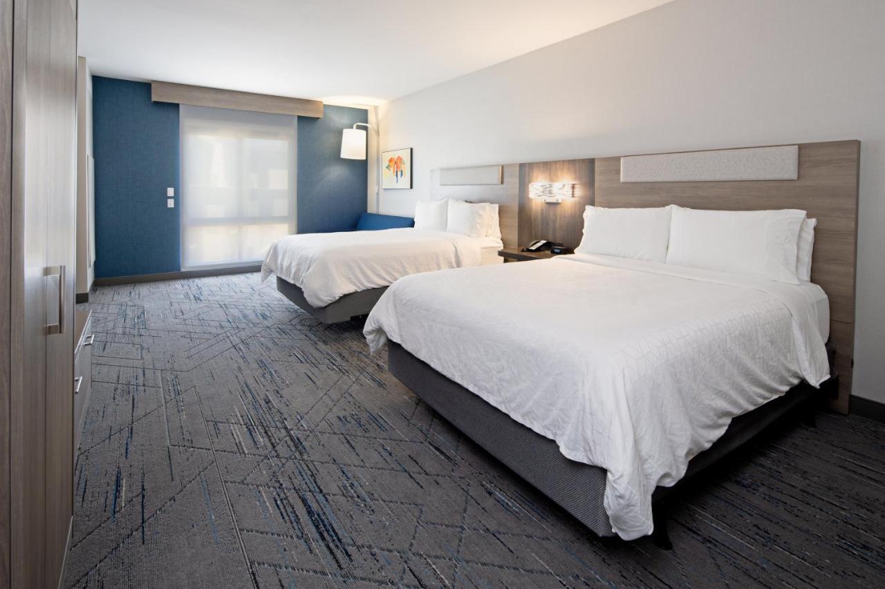 Holiday Inn Express & Suites - Valencia - Santa Clarita By Ihg Exterior foto